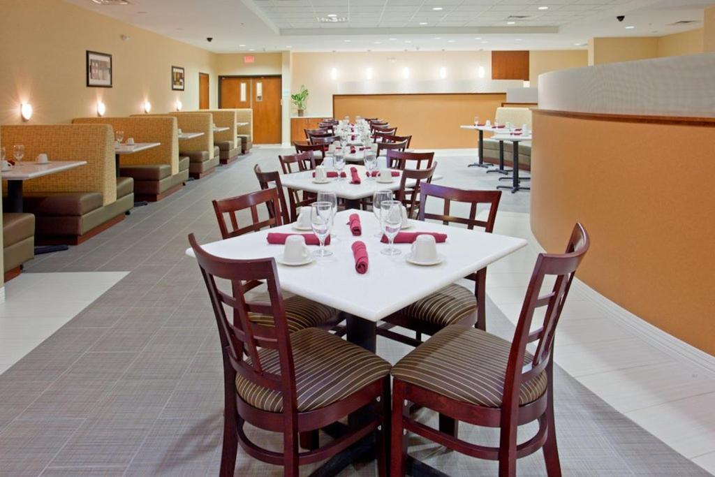 Holiday Inn Austin North By Ihg Round Rock Esterno foto